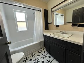 29 Oakland Ave, Everett MA 02149