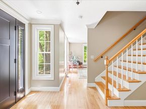 137 Cedar St, Middleboro MA 02346