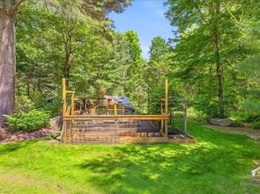 137 Cedar St, Middleboro MA 02346