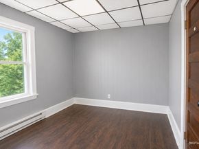 8 Douglas Street, Worcester MA 01603