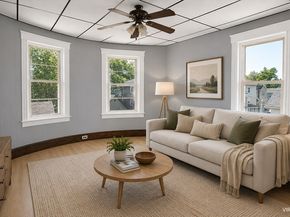 8 Douglas Street, Worcester MA 01603