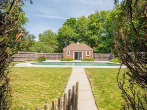 159 Woodland Mead, Hamilton MA 01982
