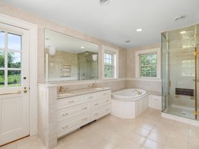159 Woodland Mead, Hamilton MA 01982