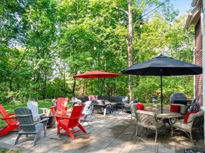 40 Kimlo Rd, Wellesley MA 02481