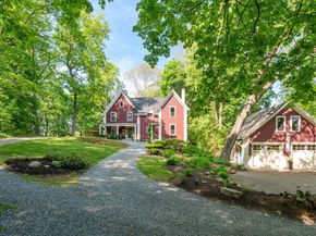 40 Kimlo Rd, Wellesley MA 02481
