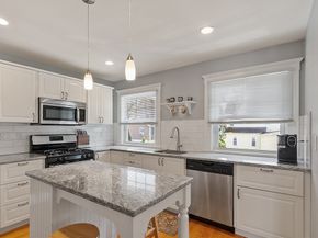 51 Gooch St, Melrose MA 02176