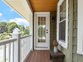 51 Gooch St, Melrose MA 02176