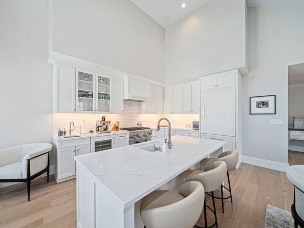 87 Elm Street 323, Cohasset MA 02025