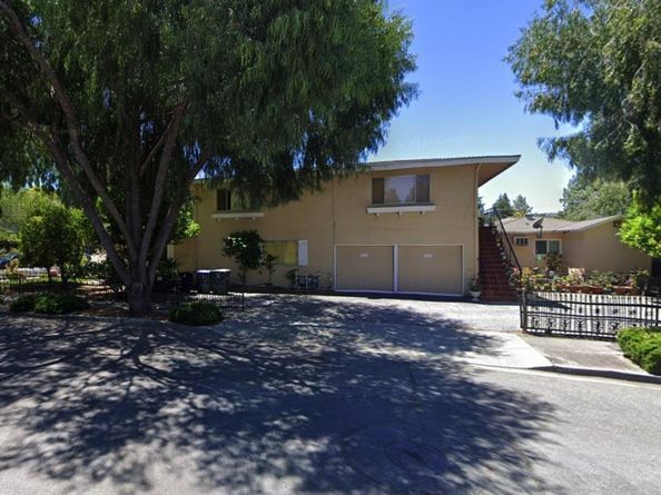284 Elmwood Street, Mountain View CA 94043