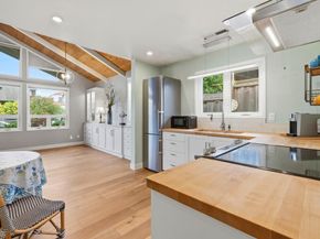 212 3rd Avenue, Santa Cruz CA 95062