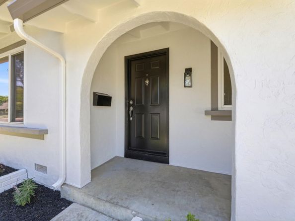 292 Esteban Way, San Jose CA 95119
