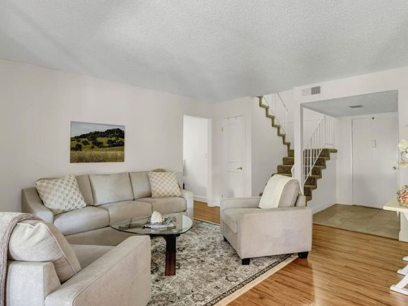 493 Crosslees Drive, San Jose CA 95111