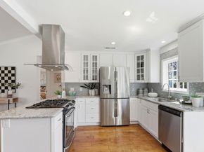 395 N Murphy Avenue, Sunnyvale CA 94085