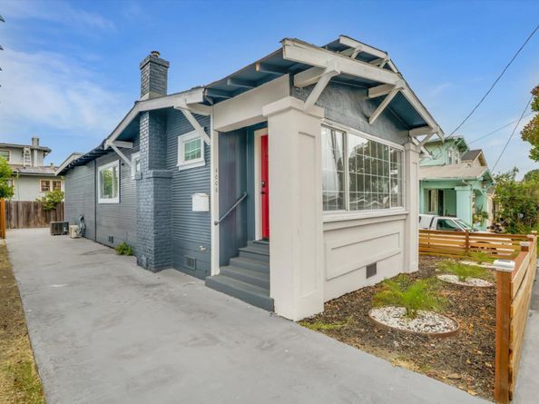 4006 Carrington Street, Oakland CA 94601
