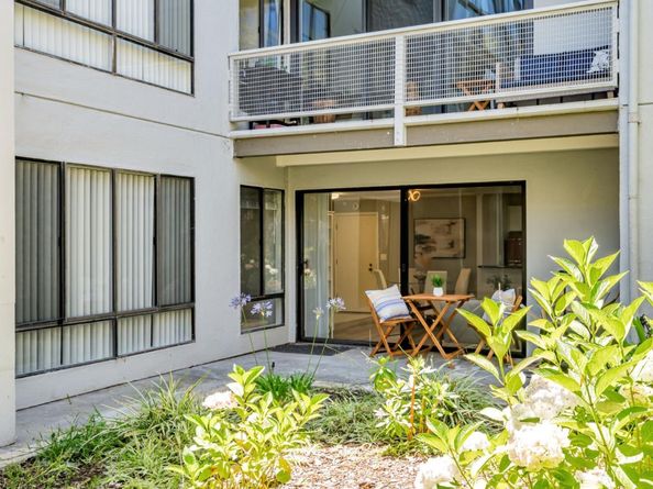 3 Admiral Drive F267, Emeryville CA 94608