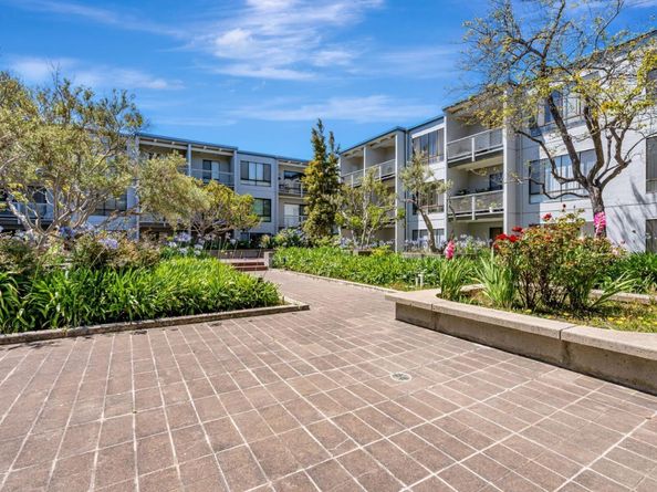 3 Admiral Drive F267, Emeryville CA 94608