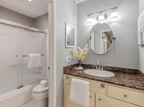 3 Admiral Drive F267, Emeryville CA 94608