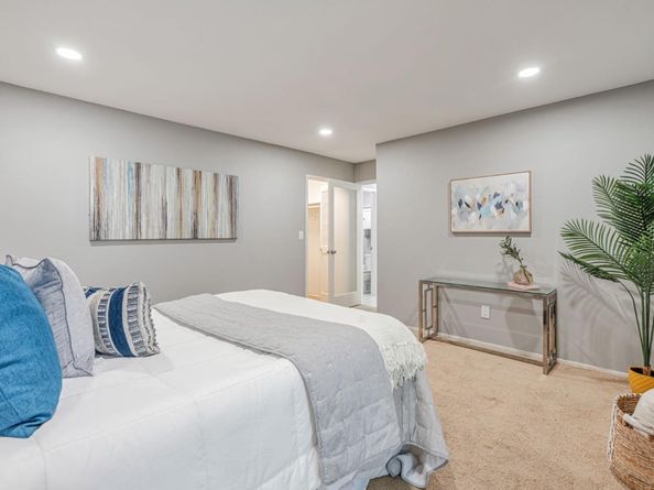 3 Admiral Drive F267, Emeryville CA 94608