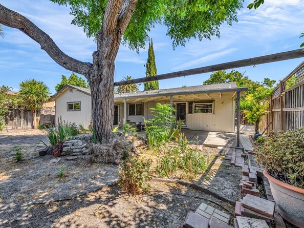 5665 Comanche Drive Drive, San Jose CA 95123