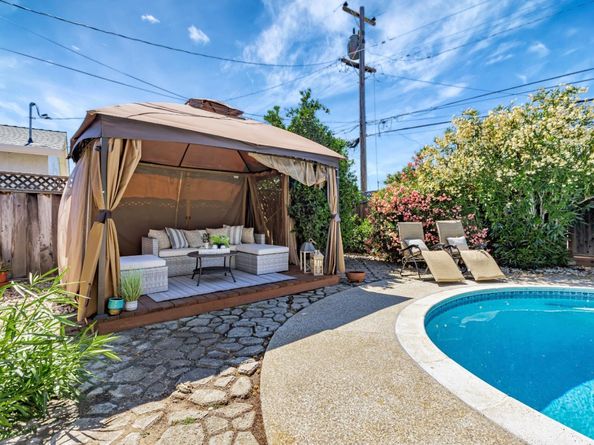1363 Santa Fe Drive, San Jose CA 95118