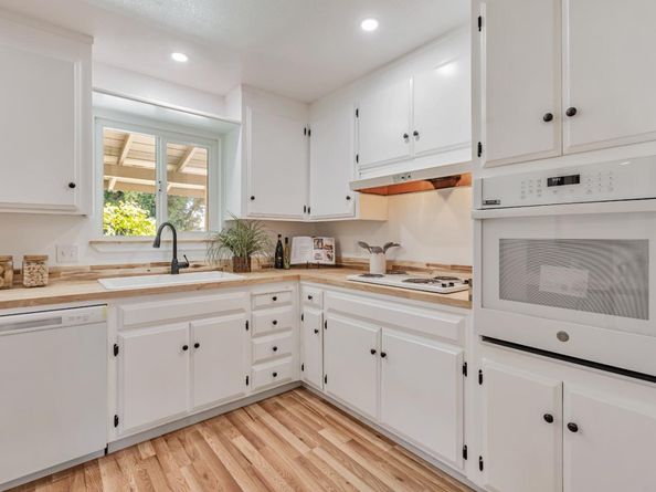 1363 Santa Fe Drive, San Jose CA 95118