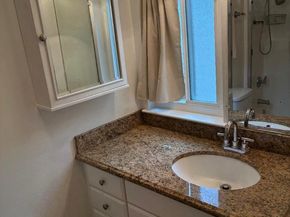 1919 Alameda De Las Pulgas 23, San Mateo CA 94403