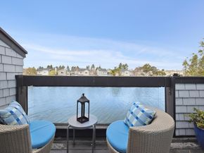 18 Cape Hatteras Court, Redwood City CA 94065