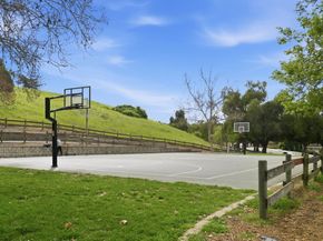 3611 Groesbeck Hill Drive, San Jose CA 95148