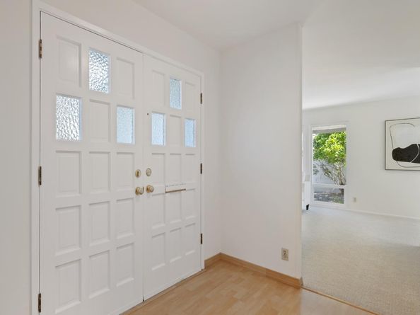 1102 Blue Lake Square, Mountain View CA 94040