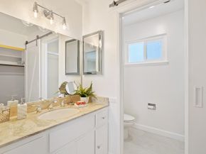 1102 Blue Lake Square, Mountain View CA 94040