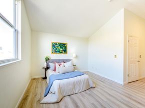 103 Stoneridge Lane 2210, San Francisco CA 94134