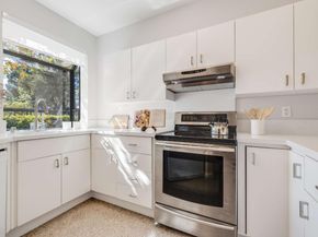 114 Shorebird Circle, Redwood City CA 94065