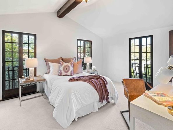 1932 Emerson Street, Palo Alto CA 94301
