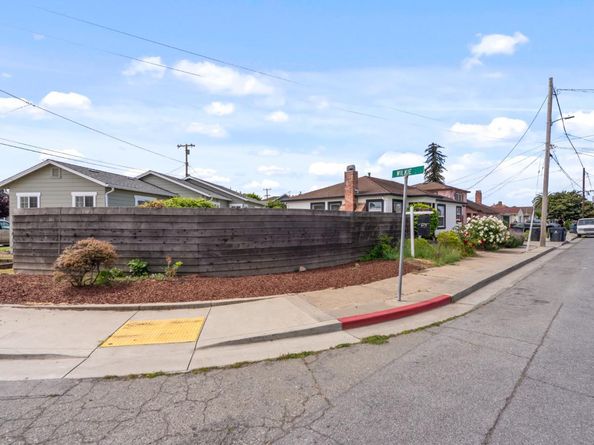 630 California Street, Watsonville CA 95076