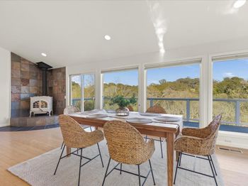 304 Harbor Drive