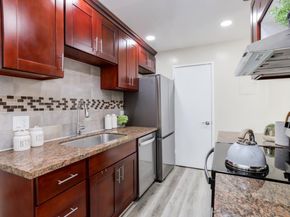 4415 Norwalk Drive 13, San Jose CA 95129