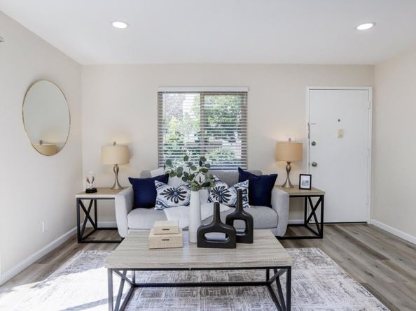 4415 Norwalk Drive 13, San Jose CA 95129