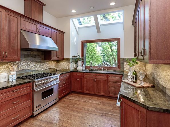 128 Los Trancos Circle, Portola Valley CA 94028