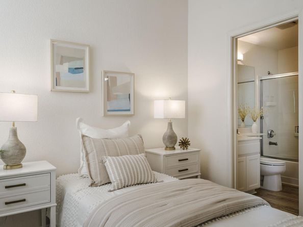 701 Baltic Circle 729, Redwood Shores CA 94065
