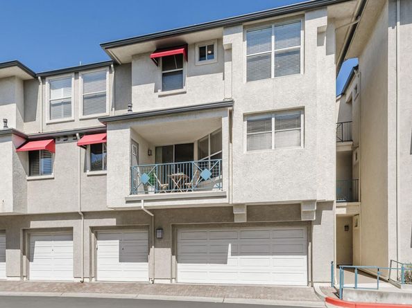 701 Baltic Circle 729, Redwood Shores CA 94065
