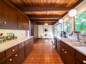 410 Conil Way, Portola Valley CA 94028