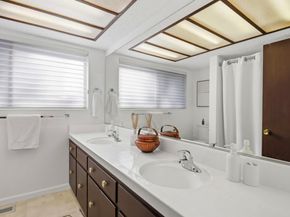 410 Conil Way, Portola Valley CA 94028