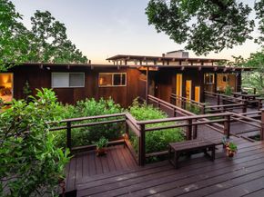 410 Conil Way, Portola Valley CA 94028