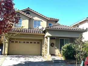 718 Roble Street, Watsonville CA 95076