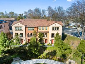 1070 Darwin Terrace 4, Sunnyvale CA 94085