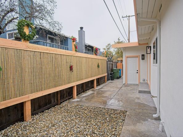 744 Hamilton Lane, Santa Clara CA 95051