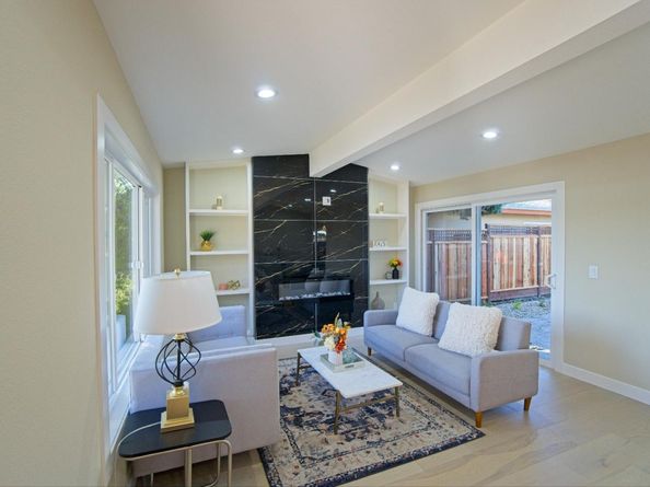 744 Hamilton Lane, Santa Clara CA 95051
