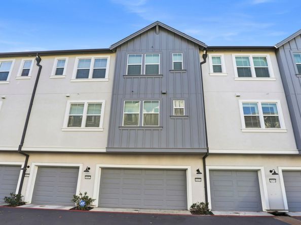 18086 Monterey, Morgan Hill CA 95037