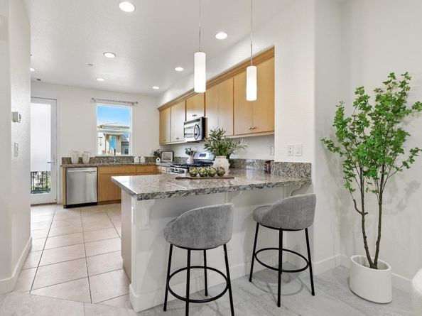 930 Highland Terrace, Sunnyvale CA 94085