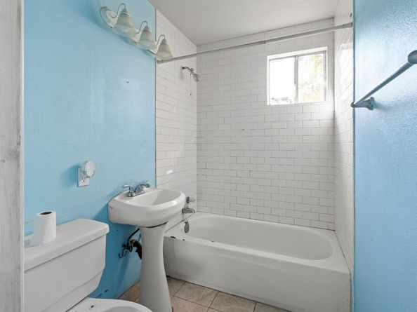 1364 E San Antonio, San Jose CA 95116